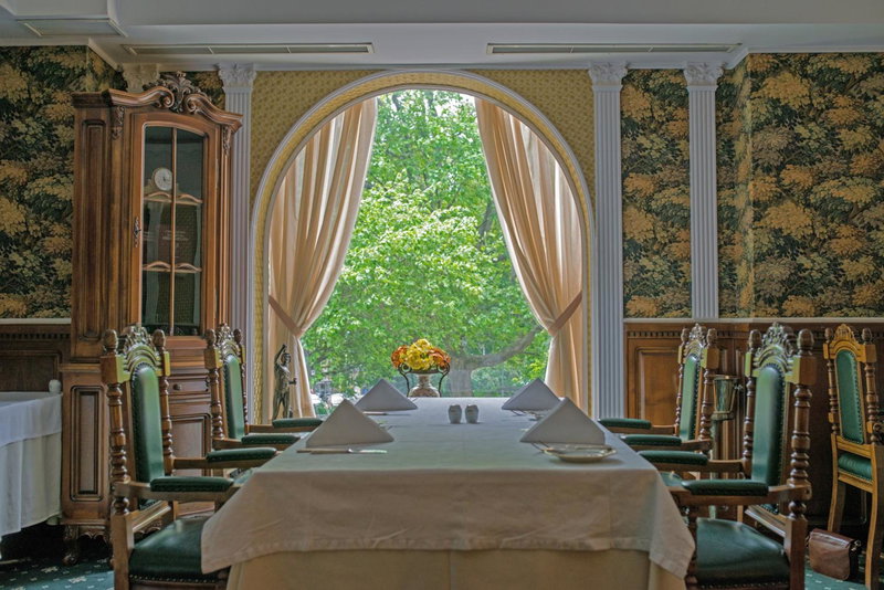 Grand Hotel London, Varna, Bulgaria