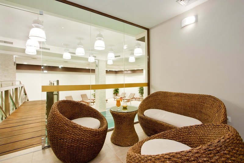 Earth & People Hotel & SPA - Free Parking & Swimming Pool, Sofia, Bulgaria