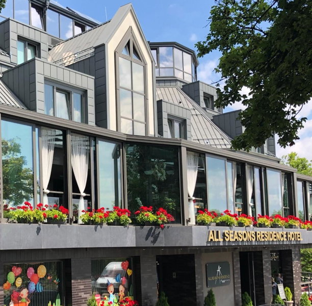 All Seasons Residence Design Hotel - Free parking, Sofia, Болгария