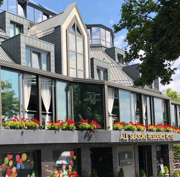 All Seasons Residence Design Hotel - Free parking, Sofia, Болгария