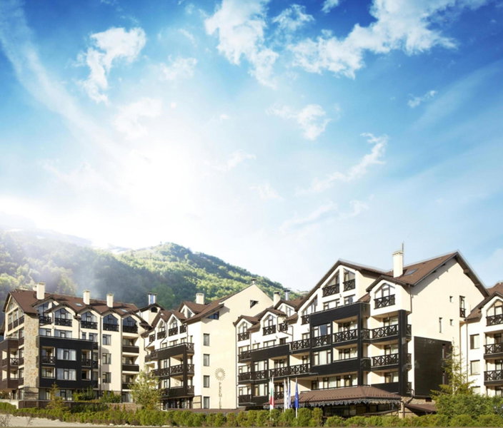 Private Apartment in Premier Mountain Luxury Resort, Bansko, Болгария
