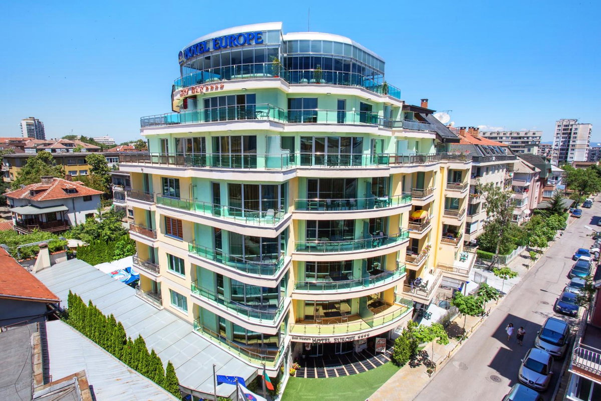 Europe Hotel, Болгария