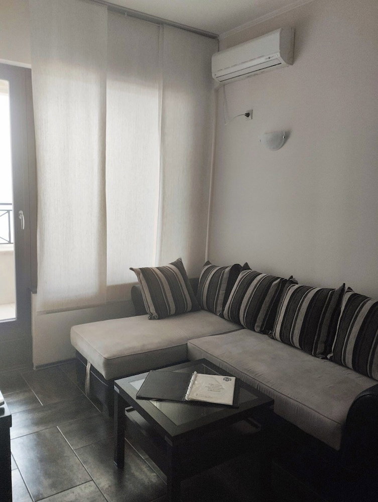 Hotel · Golden Sands Rentals, Varna