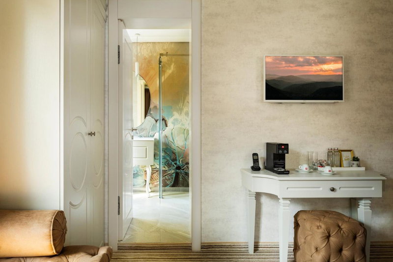 Art Boutique Hotel Gallery 37 Plovdiv - Superb Location in the Old Town, Plovdiv, Bulgaria
