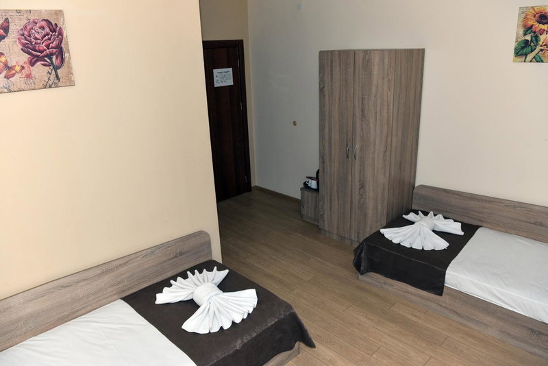 Twain Apart&Rooms, Sofia, Болгария