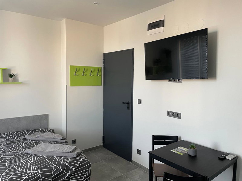 DORM BG pet-friendly Aparthotel, Stara Zagora, Болгария