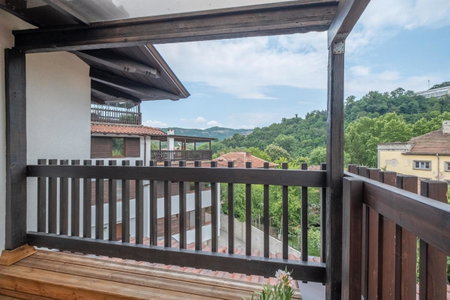 Tarnovgrad Apartments - Free parking, Veliko Turnovo, Болгария