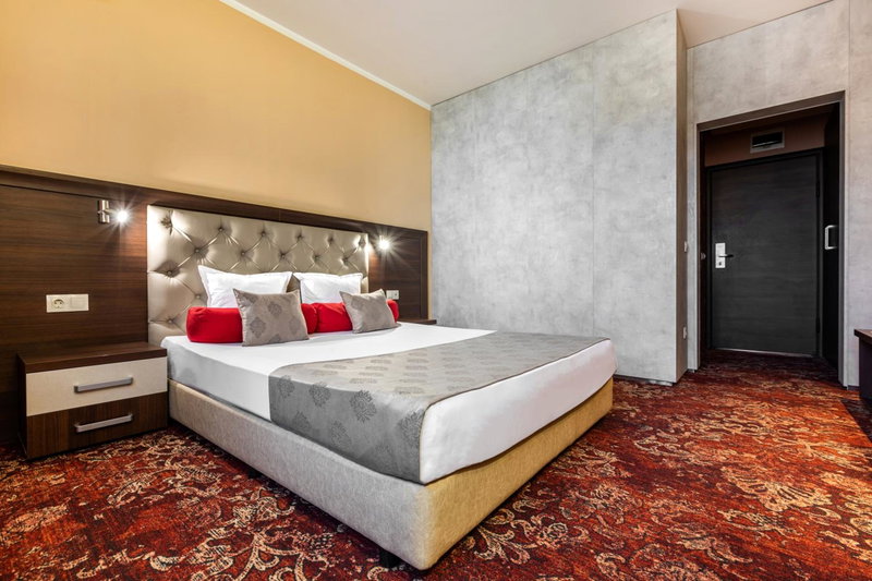 Business Hotel Plovdiv - Central Location, Plovdiv, Болгария