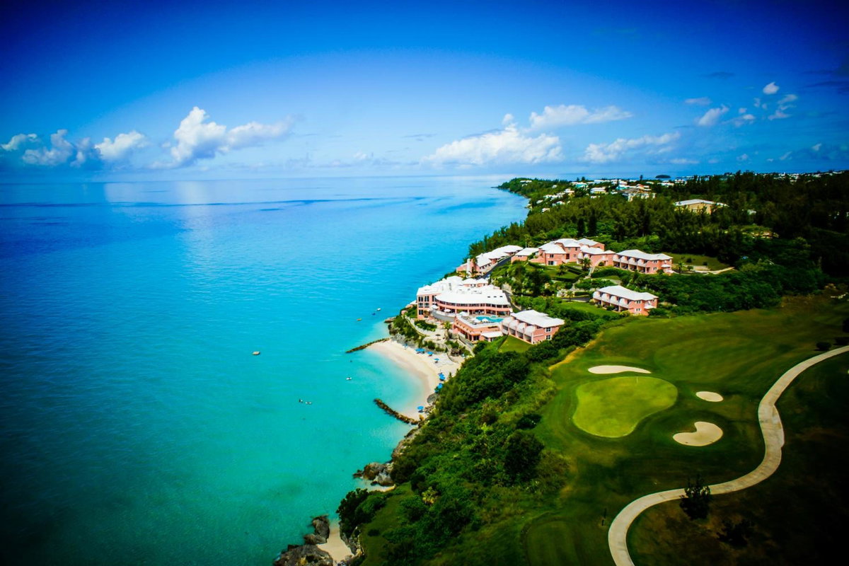 Pompano Beach Club, Bermuda