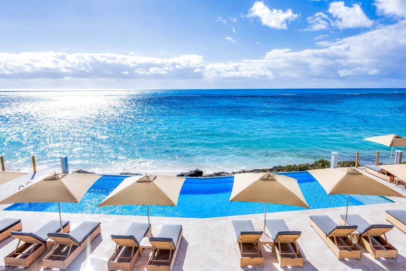 The Loren at Pink Beach, Tuckerʼs Town, Bermuda