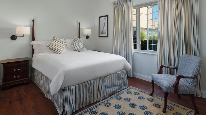 Oxford House, Hamilton, Bermuda