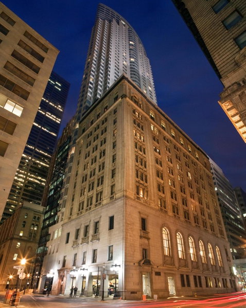 One King West Hotel and Residence, Moss Park, Kanada