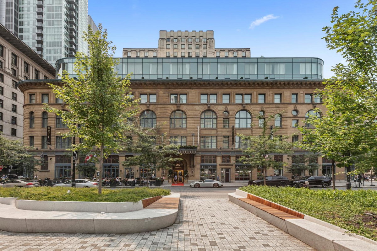 Hôtel · Hôtel Birks Montréal, Montreal