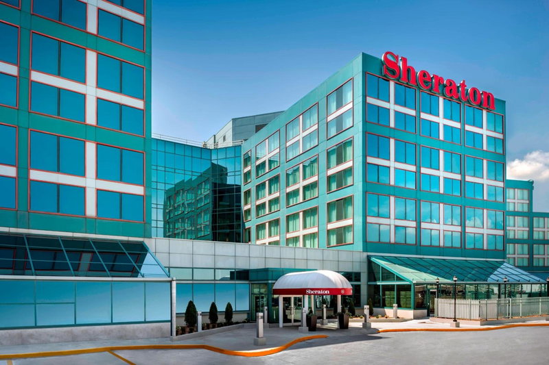 Sheraton Gateway Hotel in Toronto International Airport, West Humber-Clairville, Canada