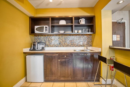 Town Inn Suites Hotel, North St.James Town, Kanada