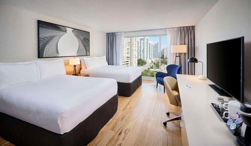 Radisson Blu Toronto Downtown, Waterfront Communities-The Island, Canada