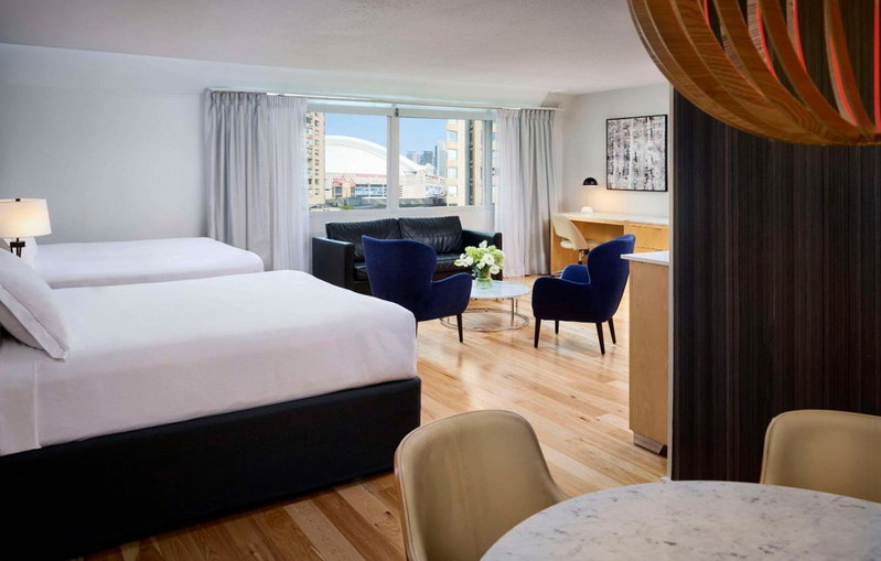 Radisson Blu Toronto Downtown, Waterfront Communities-The Island, Canada