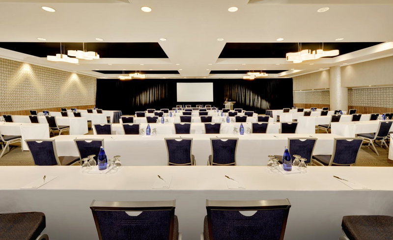 Radisson Blu Toronto Downtown, Waterfront Communities-The Island, Canada