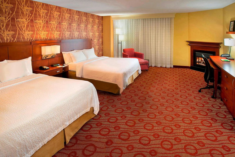 Courtyard by Marriott Niagara Falls, Niagara Falls, Canadá