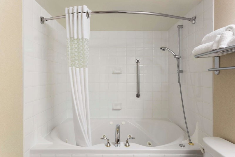 Hampton Inn & Suites, by Hilton - Vancouver Downtown, West End, Canada