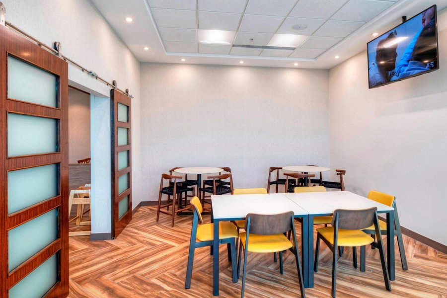 Fairfield Inn & Suites by Marriott Ottawa Airport, Nepean, Kanada