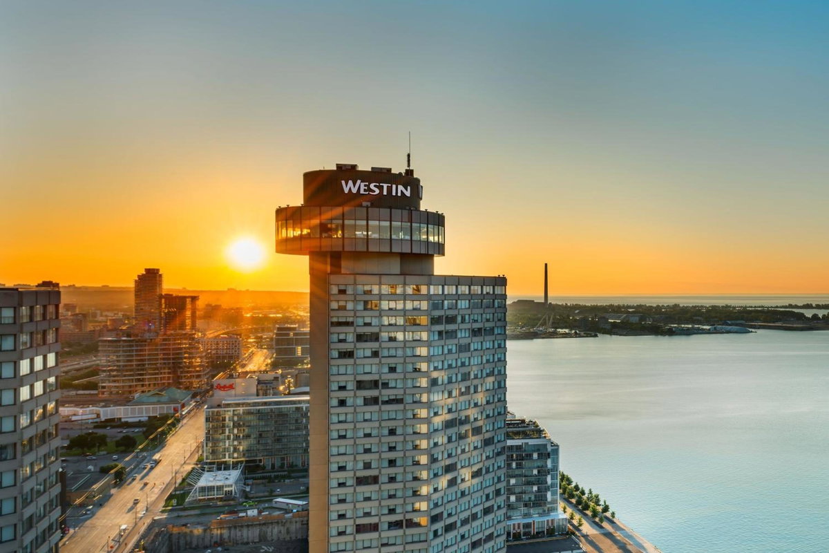 Отель · The Westin Harbour Castle, Toronto, Waterfront Communities-The Island