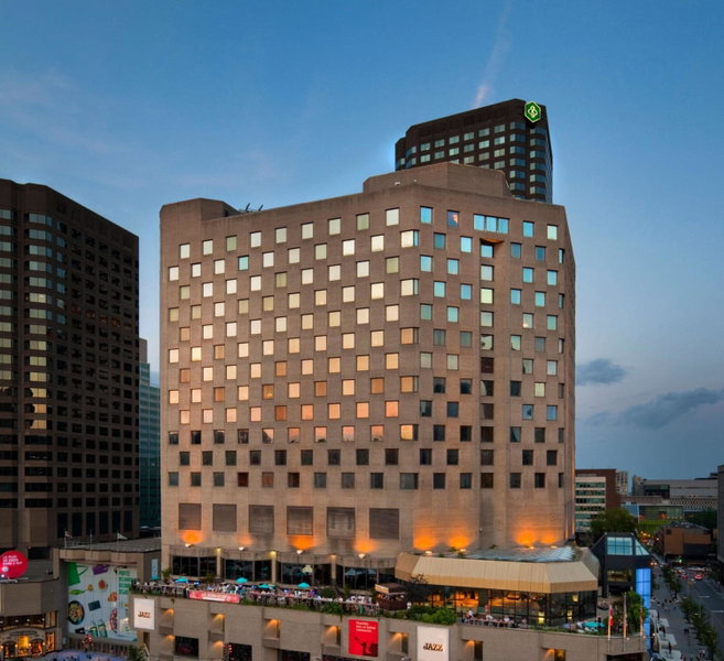 DoubleTree By Hilton Montreal, Montreal, Canadá