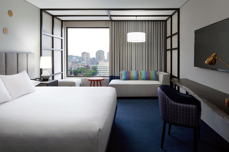 DoubleTree By Hilton Montreal, Montreal, Canadá