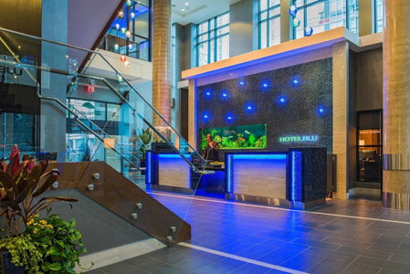 Hotel BLU, West End, Canada