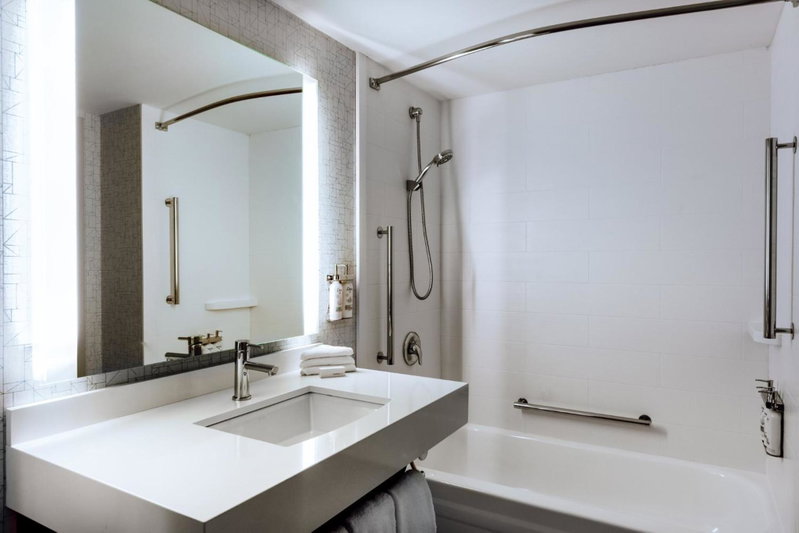 Holiday Inn Express Vancouver Airport-Richmond by IHG, Richmond, Canada