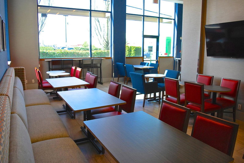 Holiday Inn Express Vancouver Airport-Richmond by IHG, Richmond, Canada