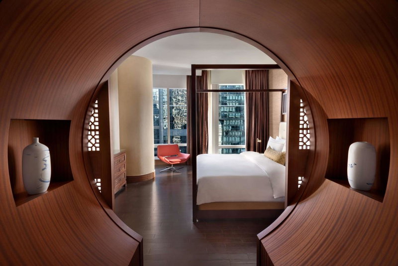 Shangri-La Toronto, Bay Street Corridor, Canada
