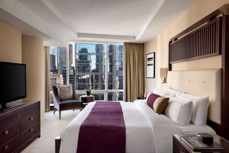 Shangri-La Toronto, Bay Street Corridor, Canada