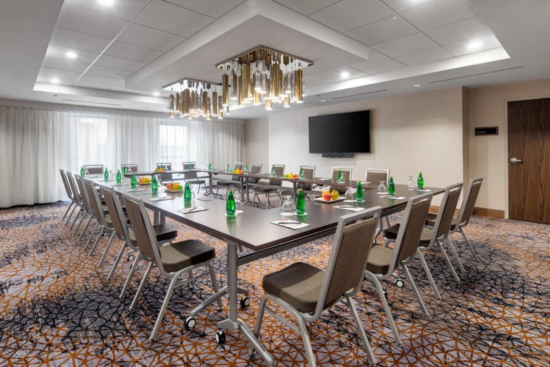 Crowne Plaza Toronto Airport by IHG, West Humber-Clairville, Canada