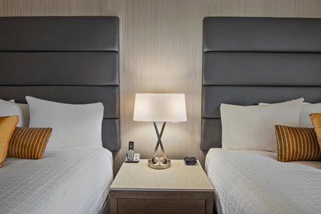 Best Western Premier Calgary Plaza Hotel & Conference Centre, Calgary, Canada