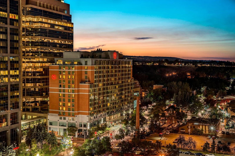 Sheraton Suites Calgary Eau Claire, Calgary, Canada