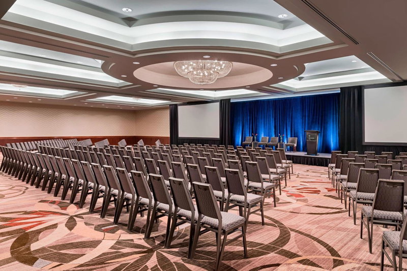 Sheraton Suites Calgary Eau Claire, Calgary, Canada