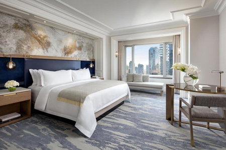 The St. Regis Toronto, Bay Street Corridor, Канада
