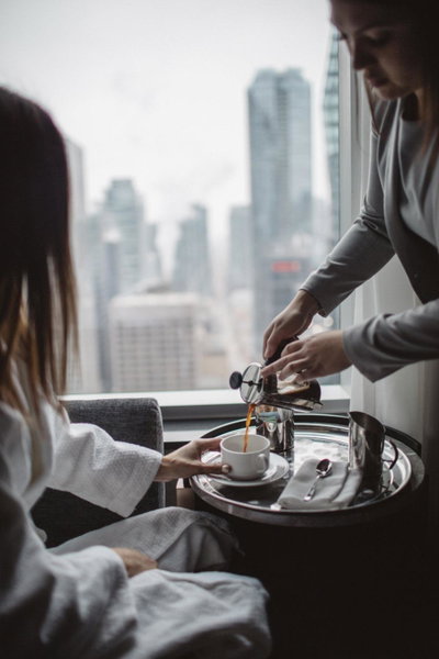 The St. Regis Toronto, Bay Street Corridor, Канада