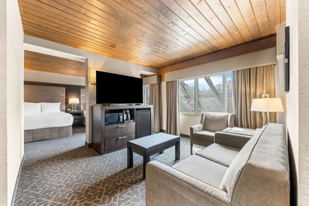 Best Western Plus Banff International Lodge, Banff, Canada