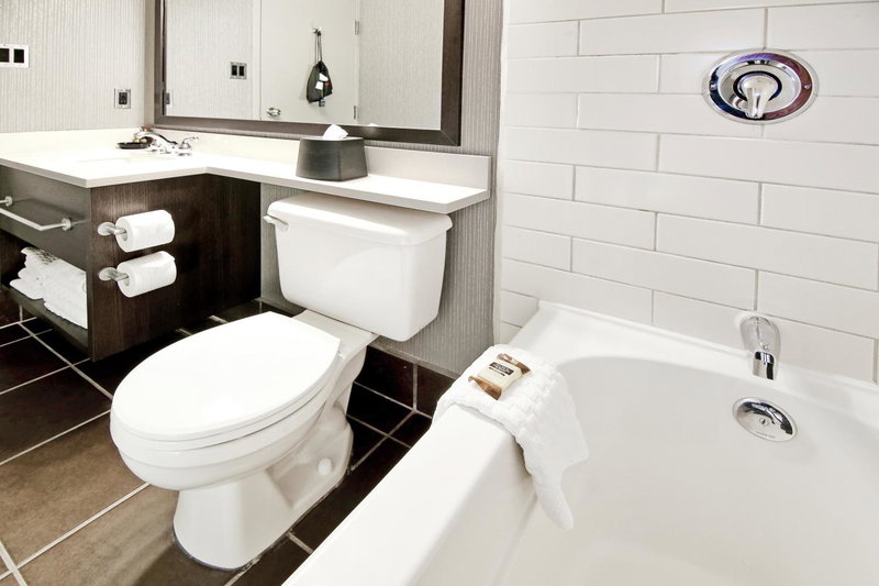 Best Western Plus Banff International Lodge, Banff, Canada