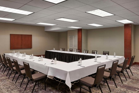 Hilton Toronto Airport Hotel & Suites, West Humber-Clairville, Canada