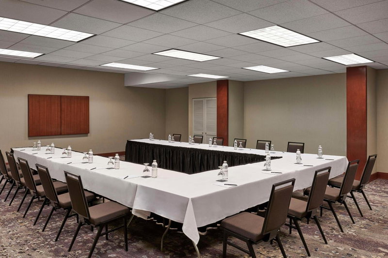 Hilton Toronto Airport Hotel & Suites, West Humber-Clairville, Canada