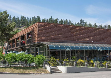 Tonquin Inn, Jasper, Canada