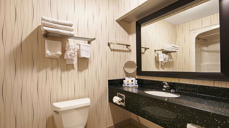 Best Western Plus Travel Hotel Toronto Airport, Eringate-Centennial-West Deane, Canada