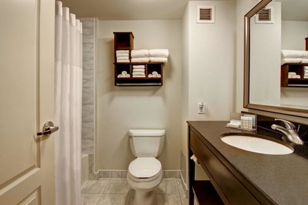 Hampton Inn by Hilton Toronto Airport Corporate Centre, Eringate-Centennial-West Deane, Canada
