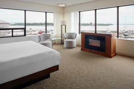 Delta Hotels by Marriott Kingston Waterfront, Kingston, Канада