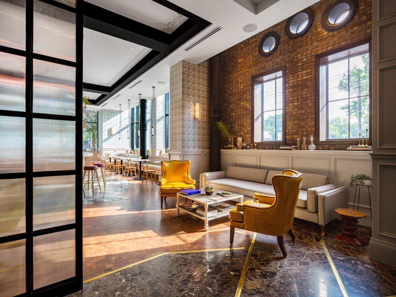 The Broadview Hotel, South Riverdale, Канада