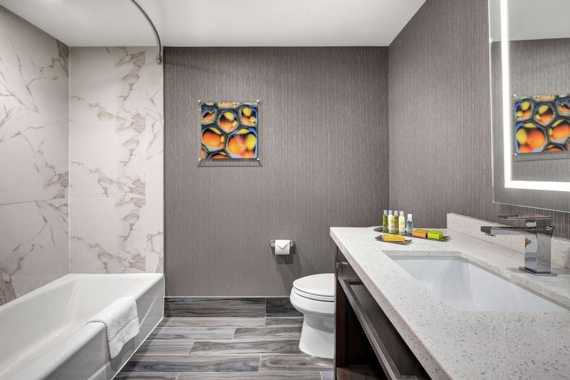 Doubletree by Hilton Toronto Airport, ON, West Humber-Clairville, Canada