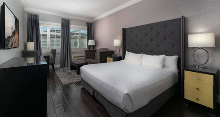 Prestige Oceanfront Resort, WorldHotels Luxury, Langford, Canada